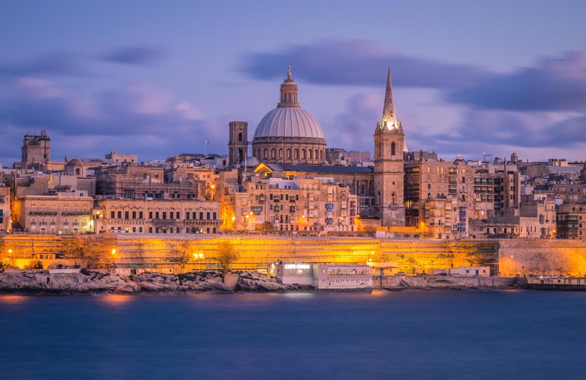 Apartamento La88 Bayview Penthouse With Jacuzzi Sliema Exterior foto